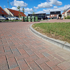 Trottoirband 13/15x20 bocht R=0,45 uitw