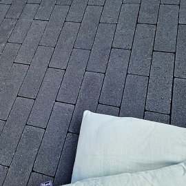 Dikformaat strak antraciet