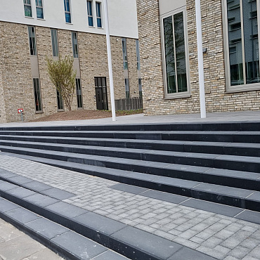 teaser design brick 2