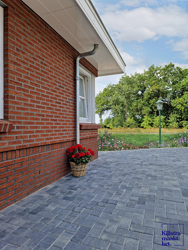 Design brick 8 cm nero/grey komo